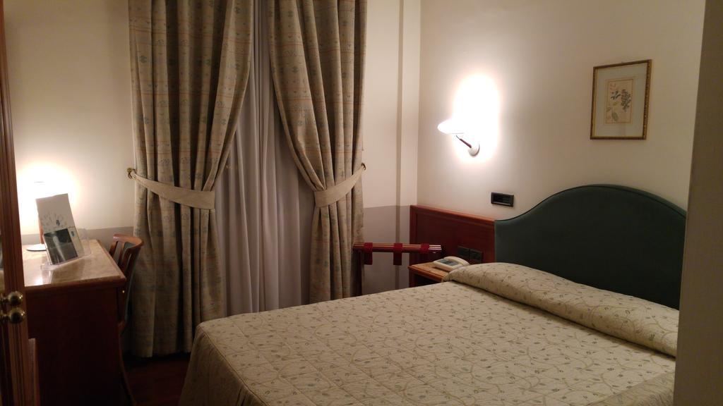 Terra Umbra Hotel ナルニ エクステリア 写真